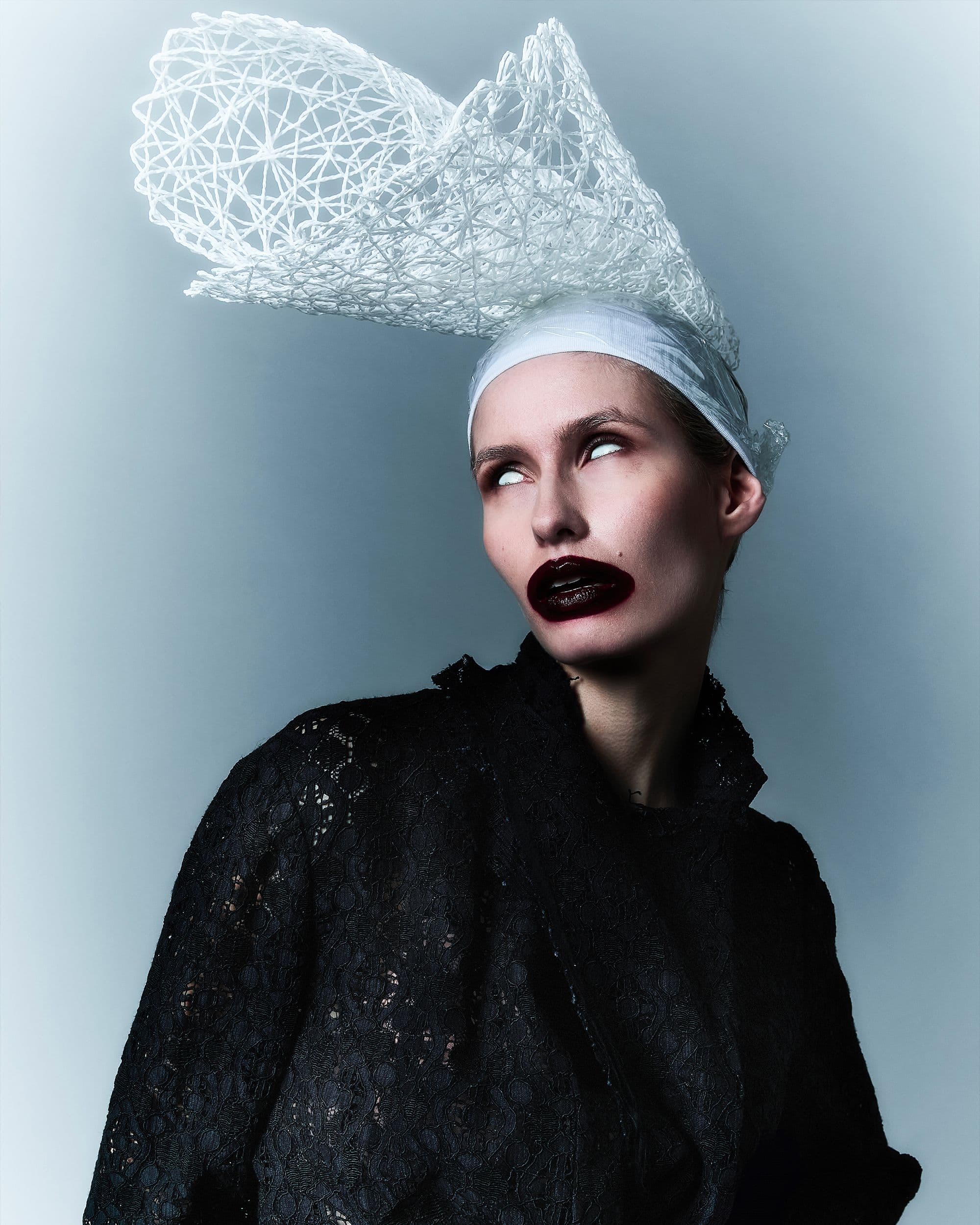 When shadows catch the light